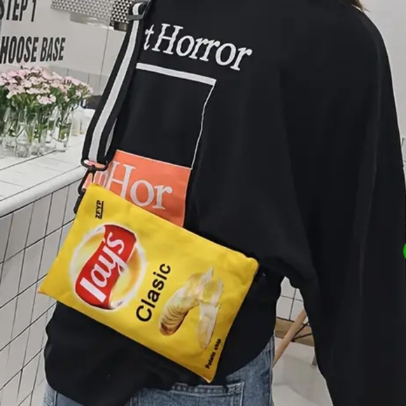 Lays Potato Chips Crossbody bag - Picture 3 of 8